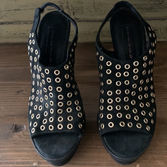 Steve Madden unique Black Heels - Picture 2 of 6